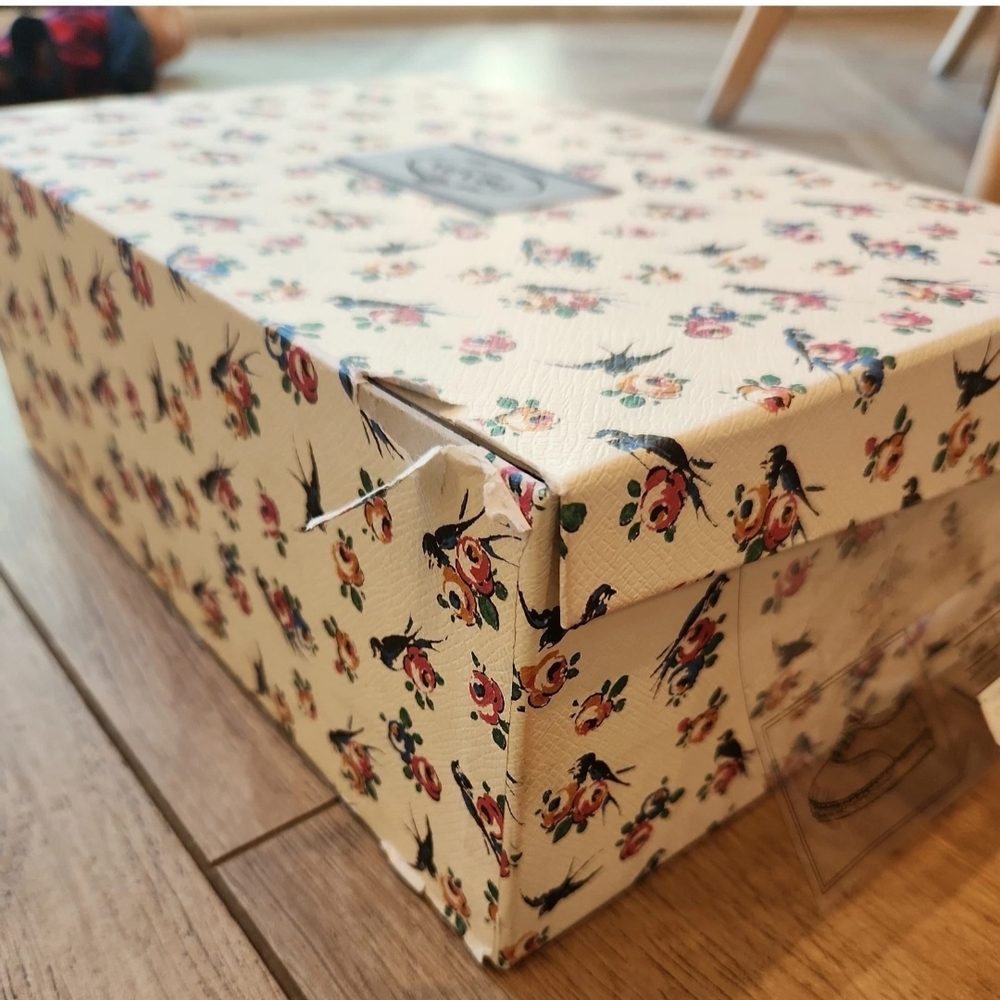 Prada Womens Floral Cream Sneakers - Picture 10 of 12